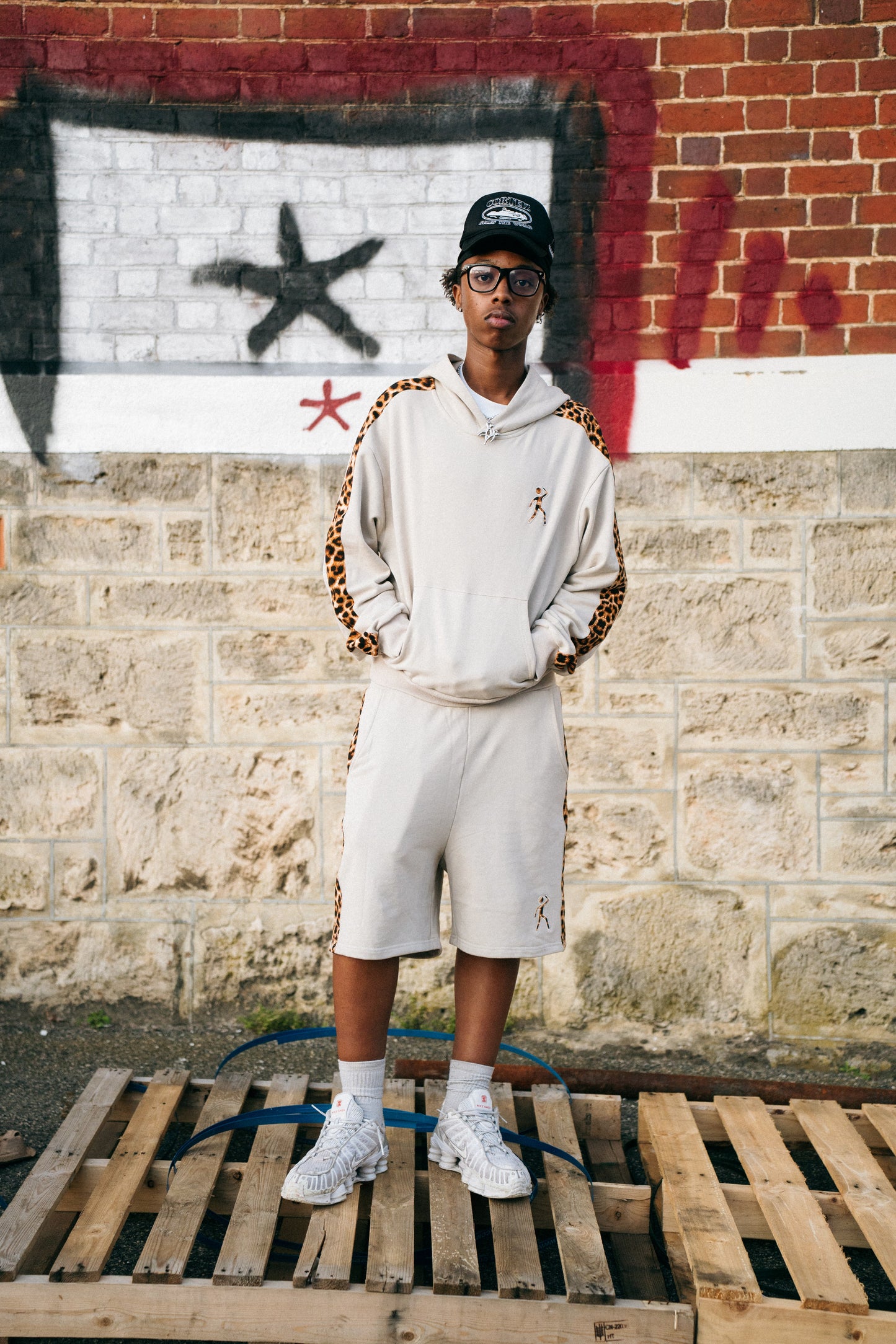 Lost Pursuit Set (FREE ACQ SYMBOL CHAIN)